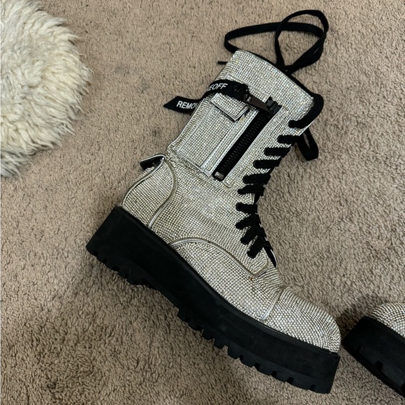 Poster Grl Dolls Kill Rhinestone Billionaire Boots - Picture 8 of 11